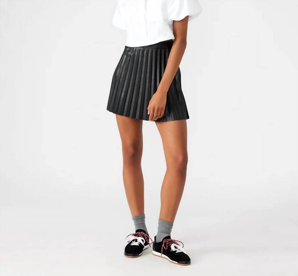NEW STEVE MADDEN isha mini skirt in black